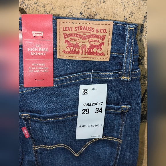 NWT Levi Strauss & Co Long High Rise Skinny Jeans Size 29 Length 34 - Picture 7 of 8